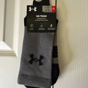 Under Armour  UA Team Unisex Cushioned Crew Socks